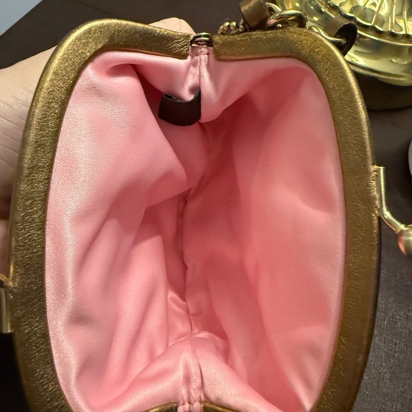 Coach Legacy Stripe Kisslock Wristlet - Picture 5 of 6